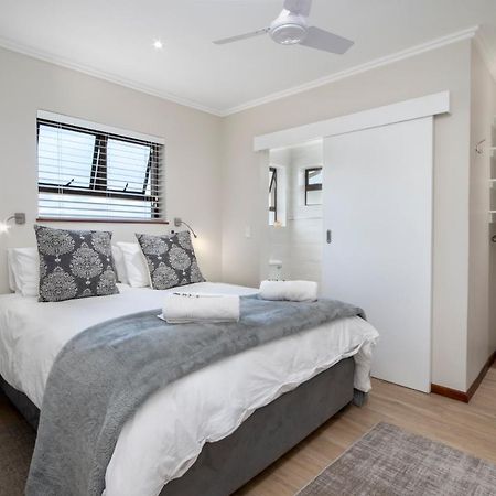 Steenbok House Hermanus Bagian luar foto